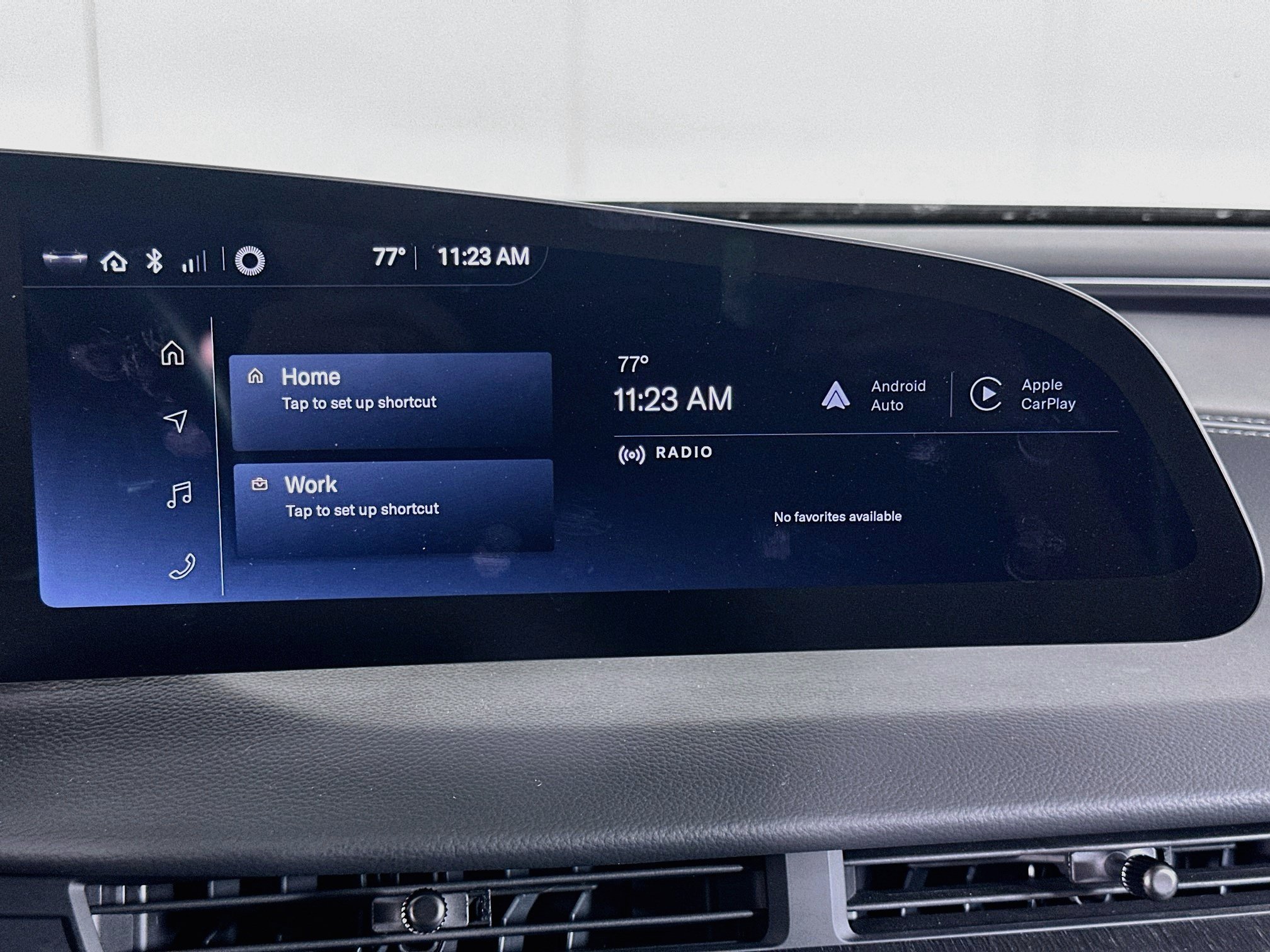 Used 2024 Lucid Air Touring AWD/4WD image 18