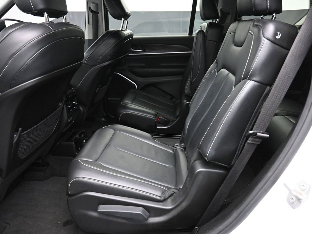 Used 2022 Jeep Grand Cherokee L Limited image 26