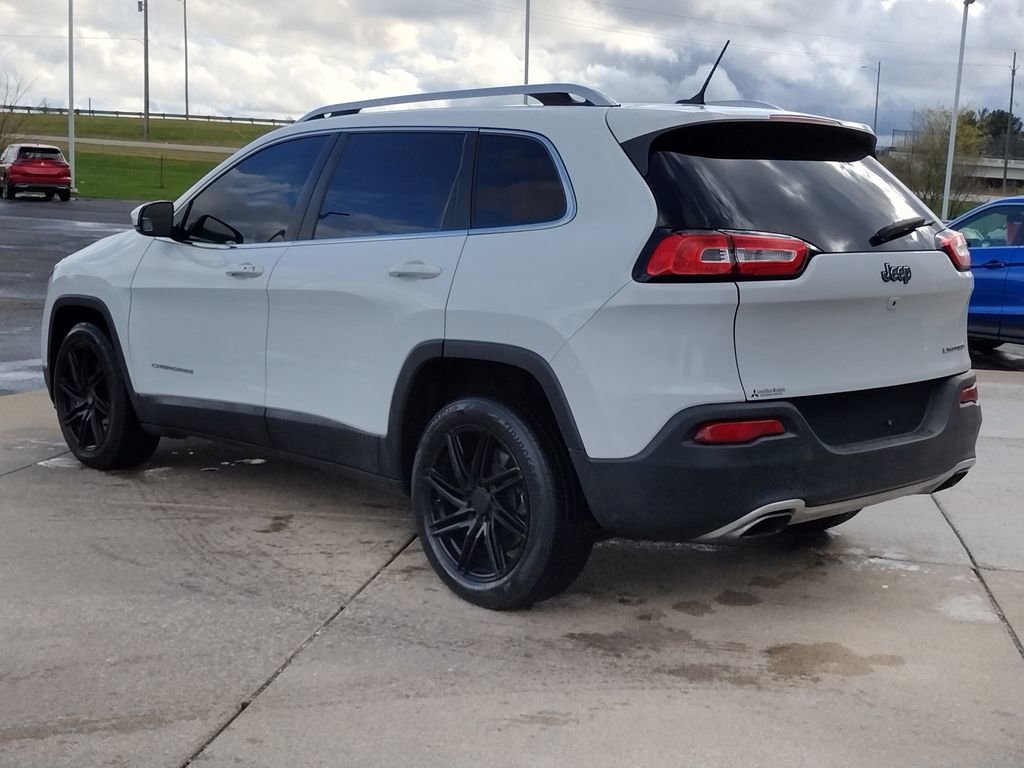 Used 2015 Jeep Cherokee Limited w/ Luxury Group image 7