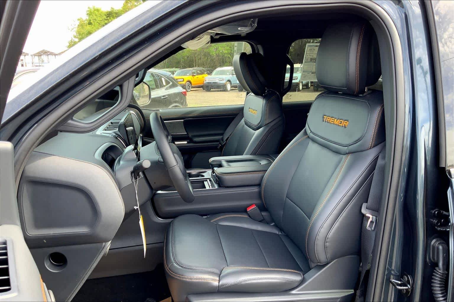 New 2026 Ford Expedition Tremor AWD/4WD image 9