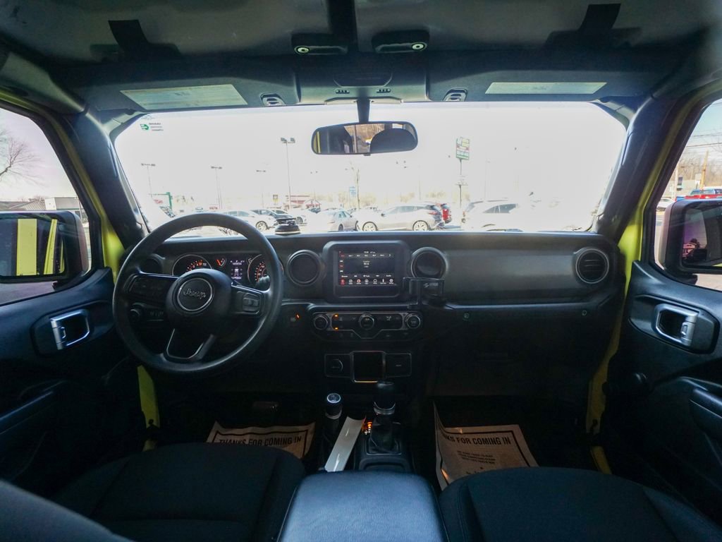 Used 2022 Jeep Wrangler Unlimited Sport image 12