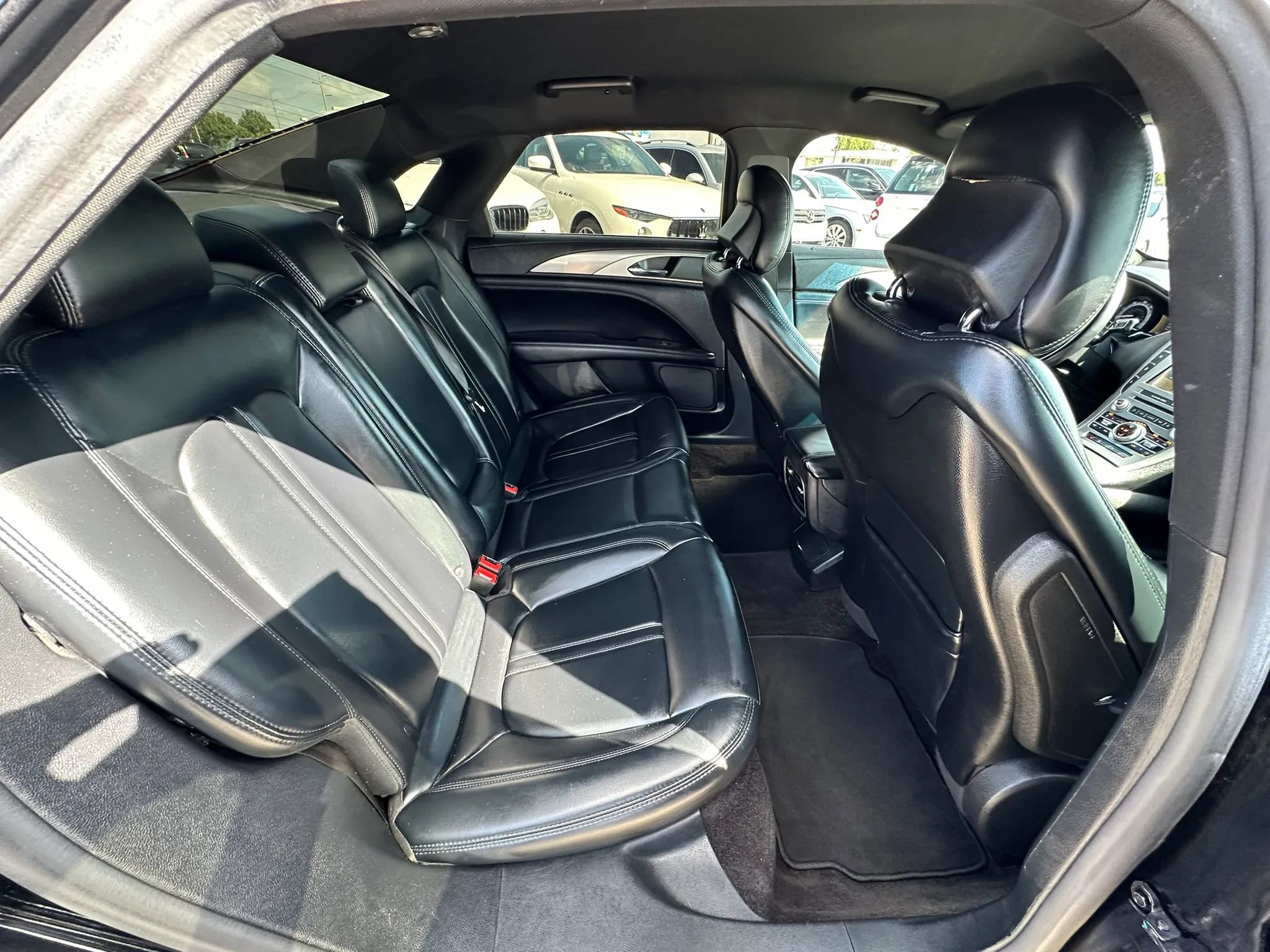 Used 2017 Lincoln MKZ Premiere FWD image 14