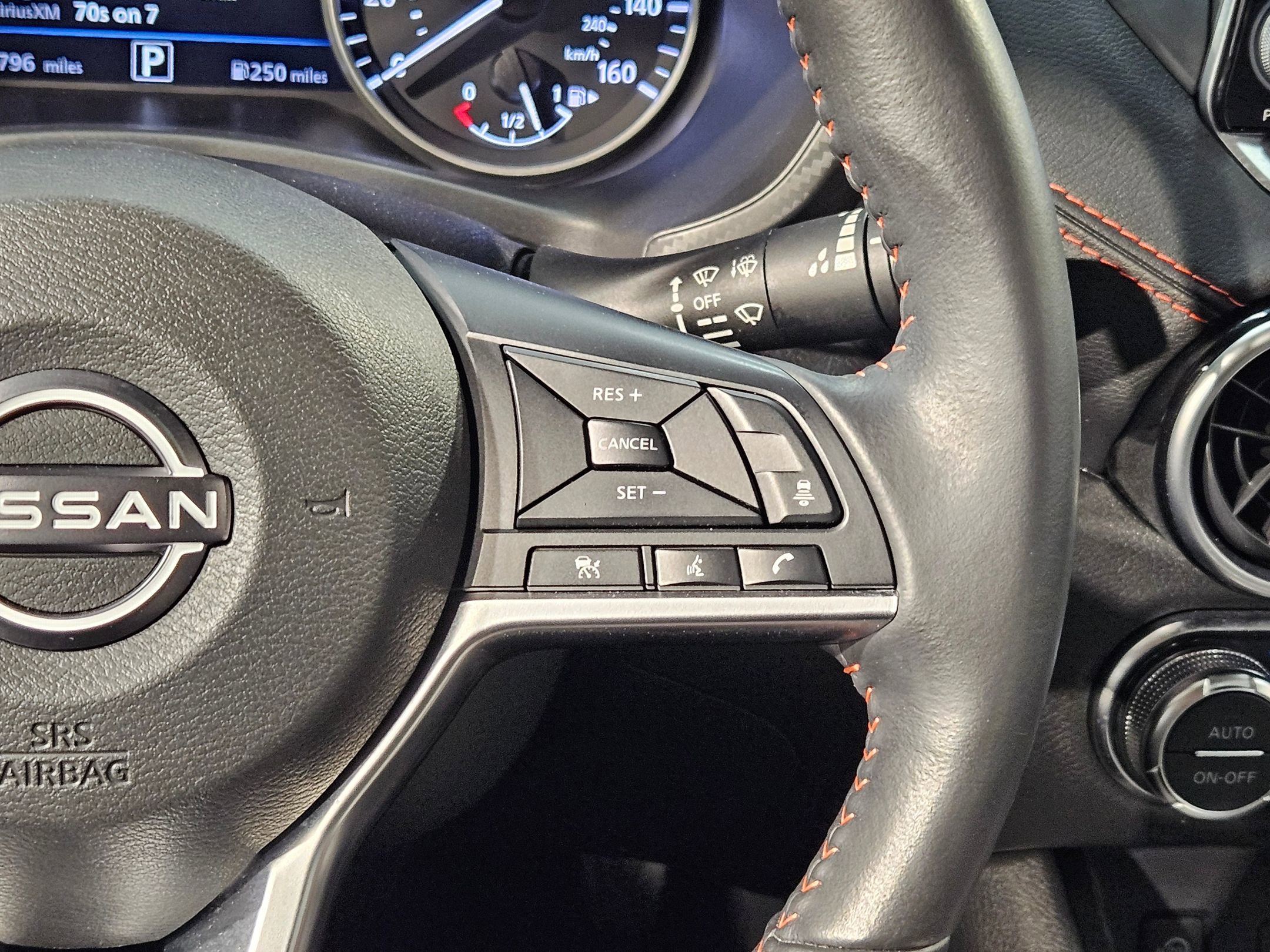 Used 2024 Nissan Sentra SR FWD image 27