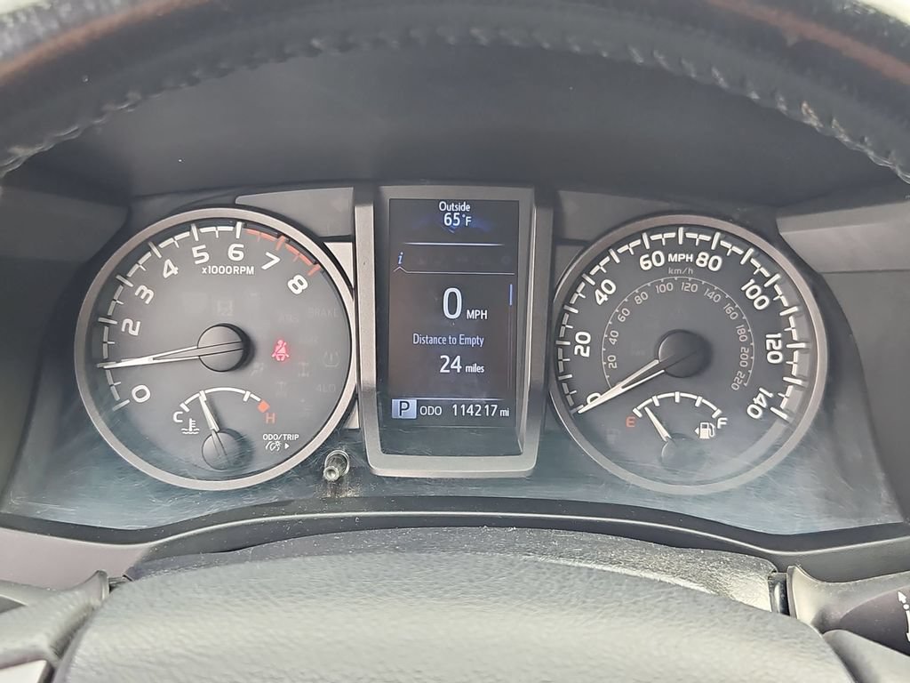 Used 2019 Toyota Tacoma TRD Off-Road AWD/4WD image 21
