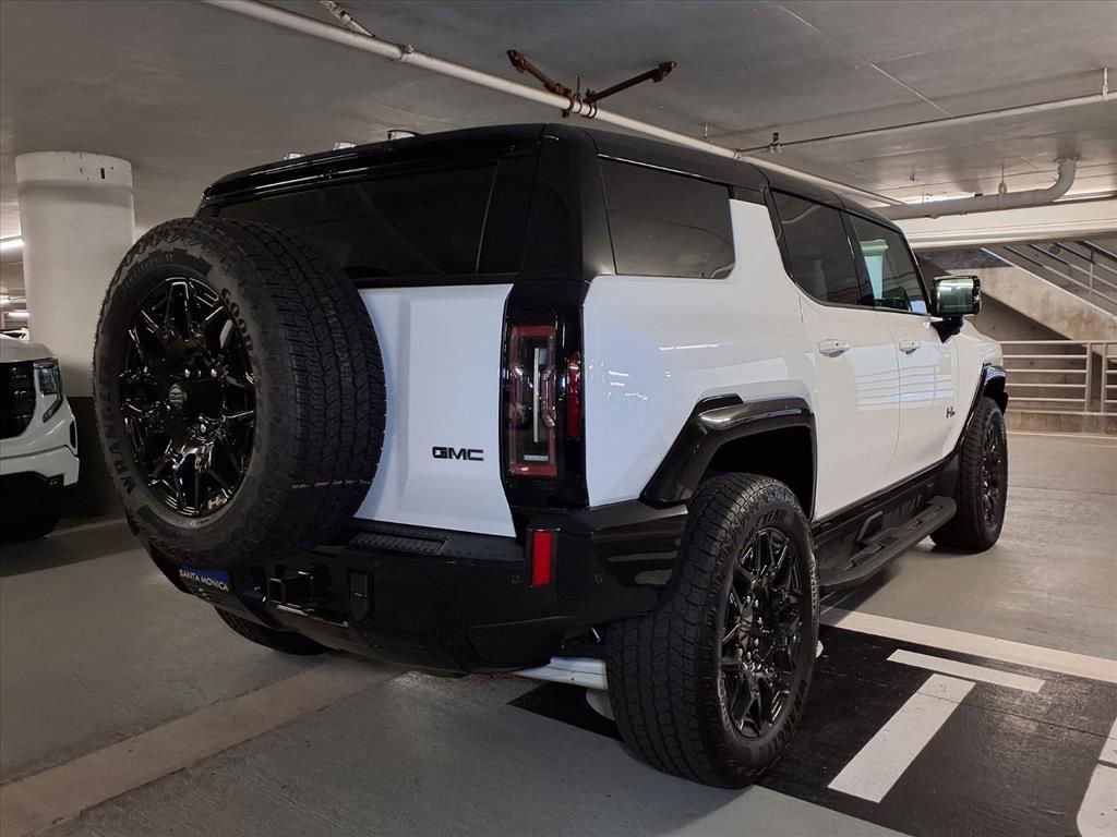 Used 2026 GMC Hummer EV SUV image 8