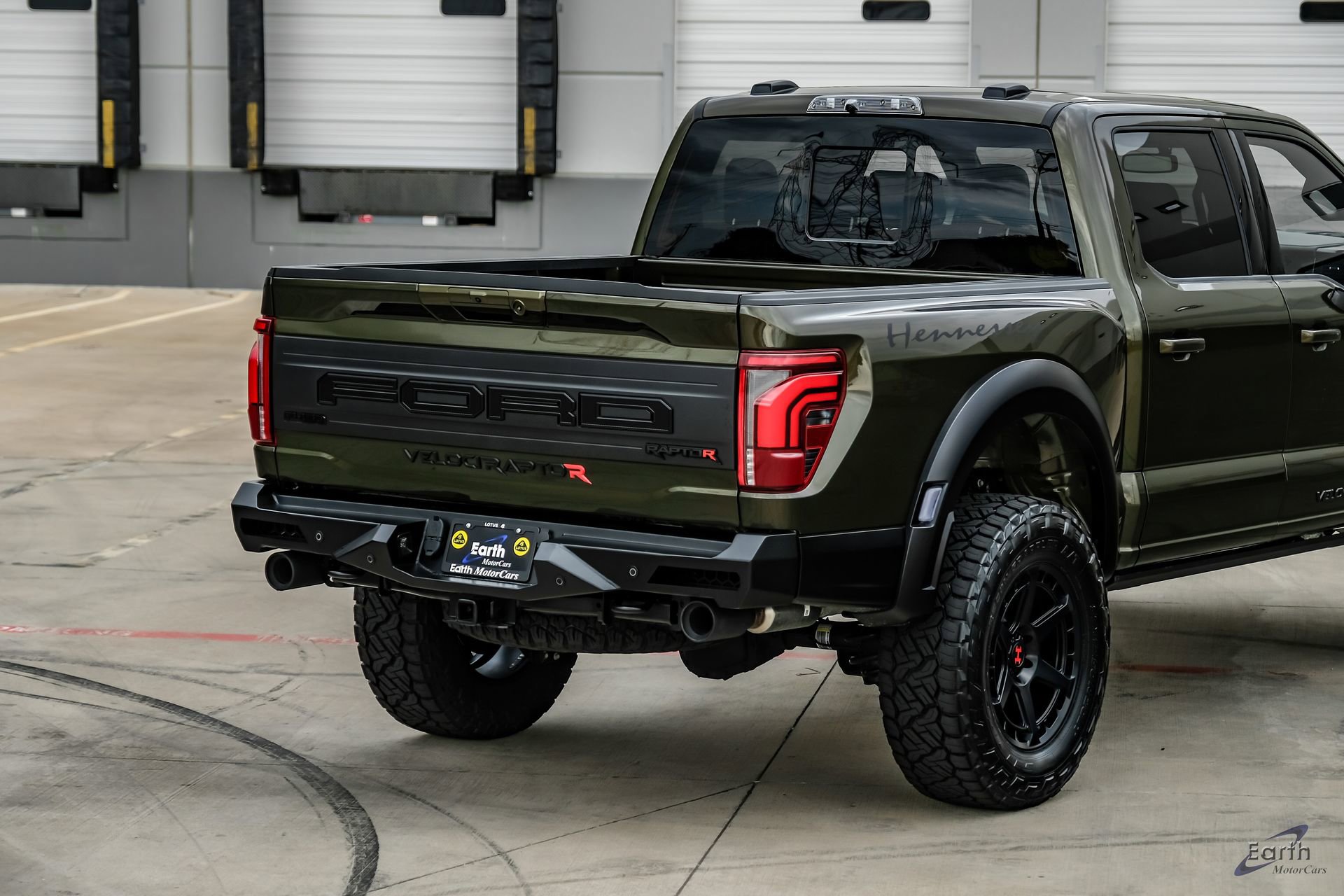 Used 2026 Ford F150 Raptor w/ Equipment Group 803A Raptor R AWD/4WD image 23