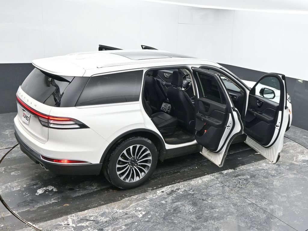 Used 2023 Lincoln Aviator AWD w/ Premium Package image 68