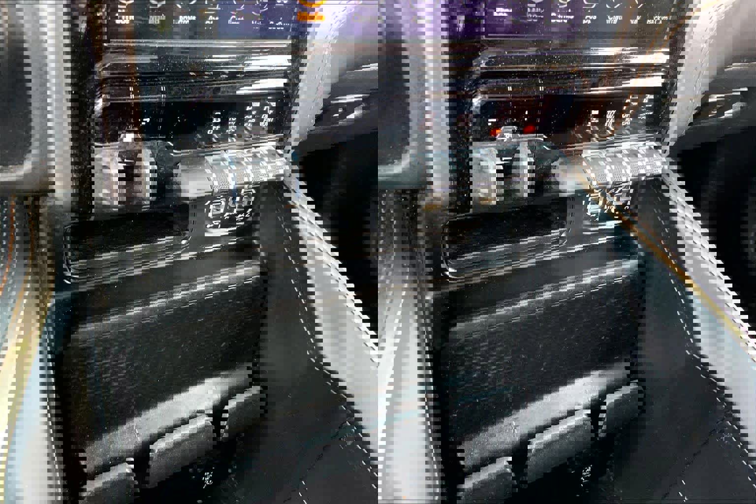 Used 2021 RAM 1500 Limited w/ Bed Utility Group image 32