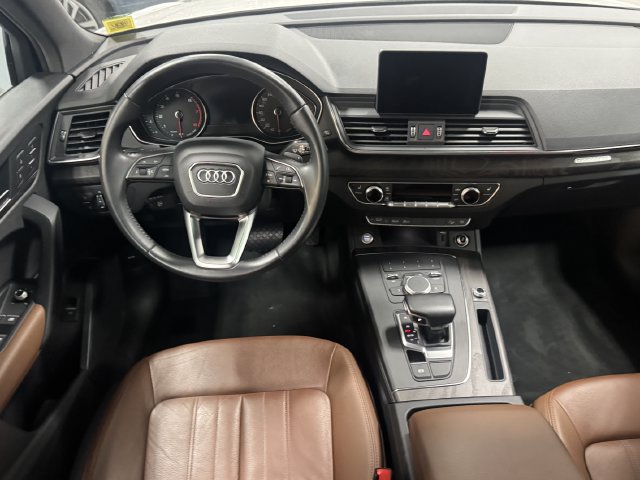 Used 2019 Audi Q5 Premium Plus w/ Convenience Package AWD/4WD image 14