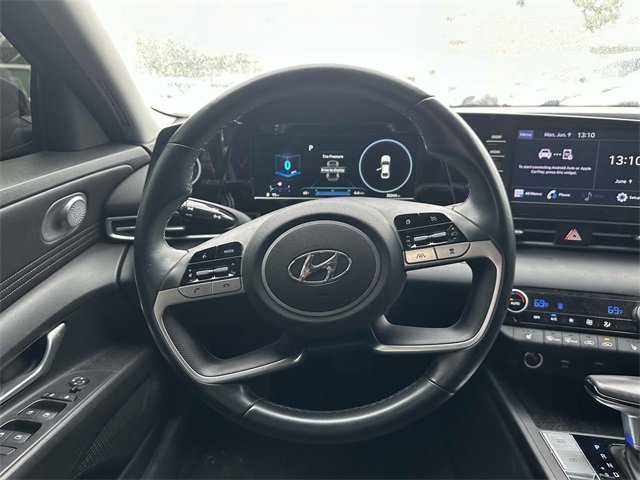 Used 2021 Hyundai Elantra SEL w/ Convenience Package image 12