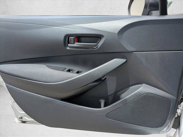 Used 2023 Toyota Corolla LE FWD image 9