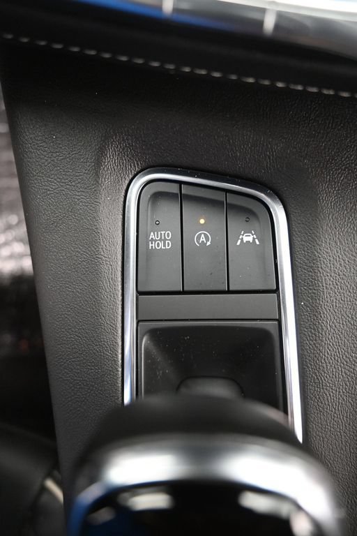 Used 2024 Cadillac Escalade ESV Premium Luxury AWD/4WD image 29