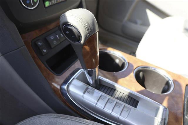 Used 2011 Buick Enclave CXL image 20