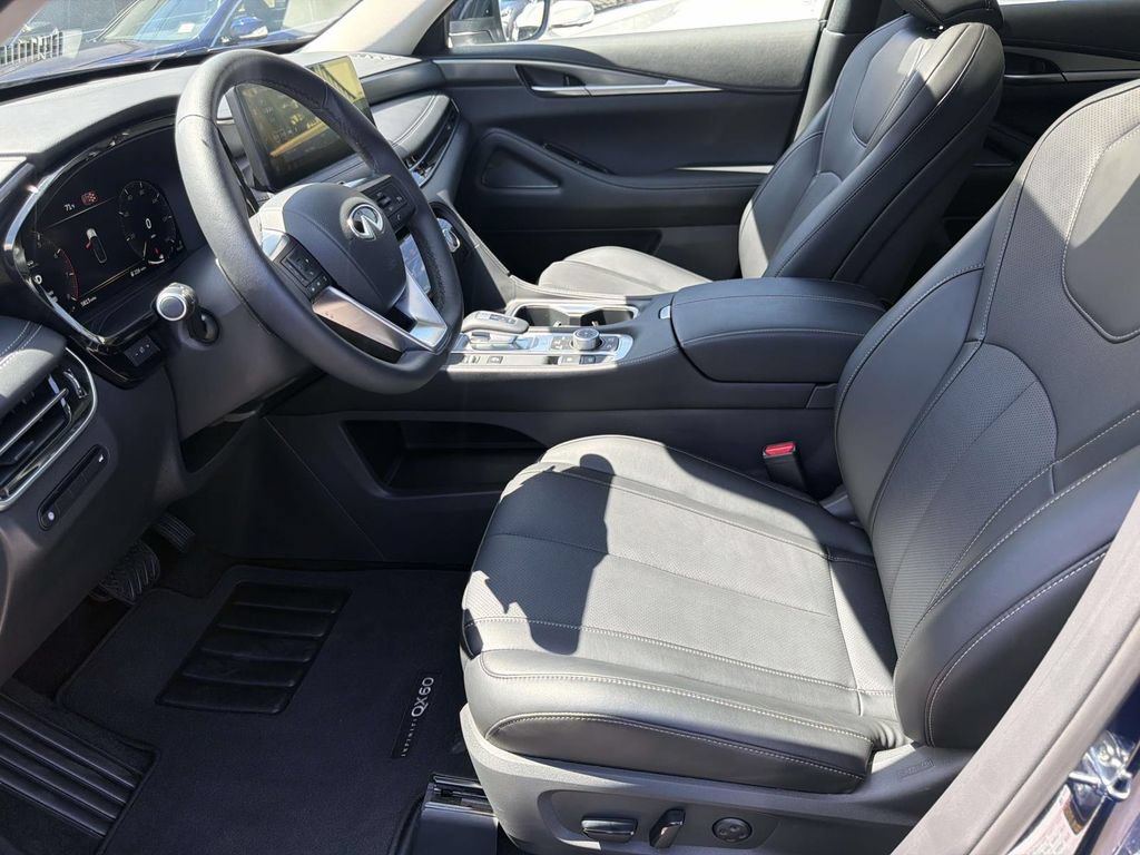 Certified 2026 INFINITI QX60 Pure w/ Cargo Package FWD image 17