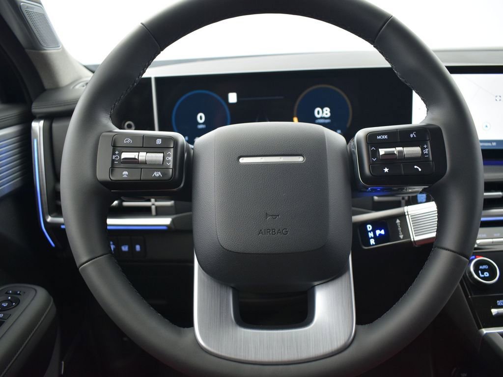 Used 2025 Hyundai Santa Fe Limited image 13