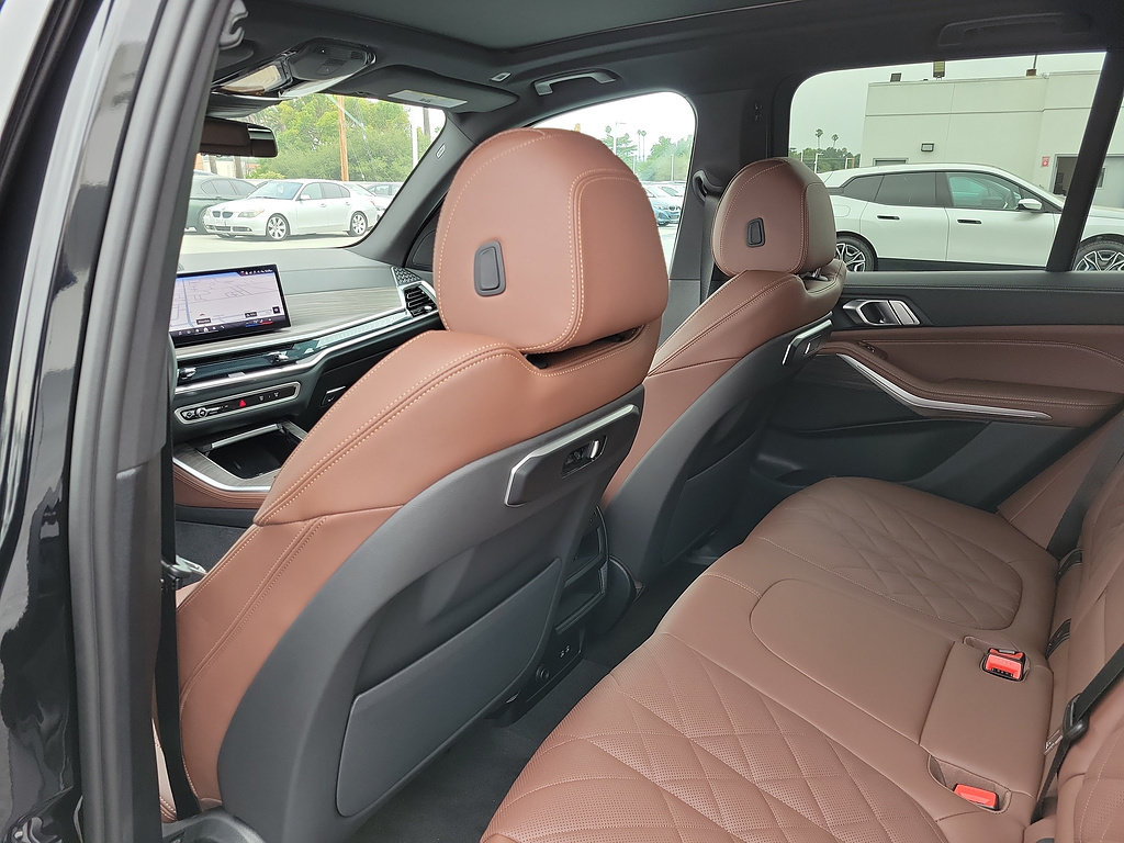 New 2026 BMW X5 sDrive40i w/ Parking Assistance Package RWD image 14