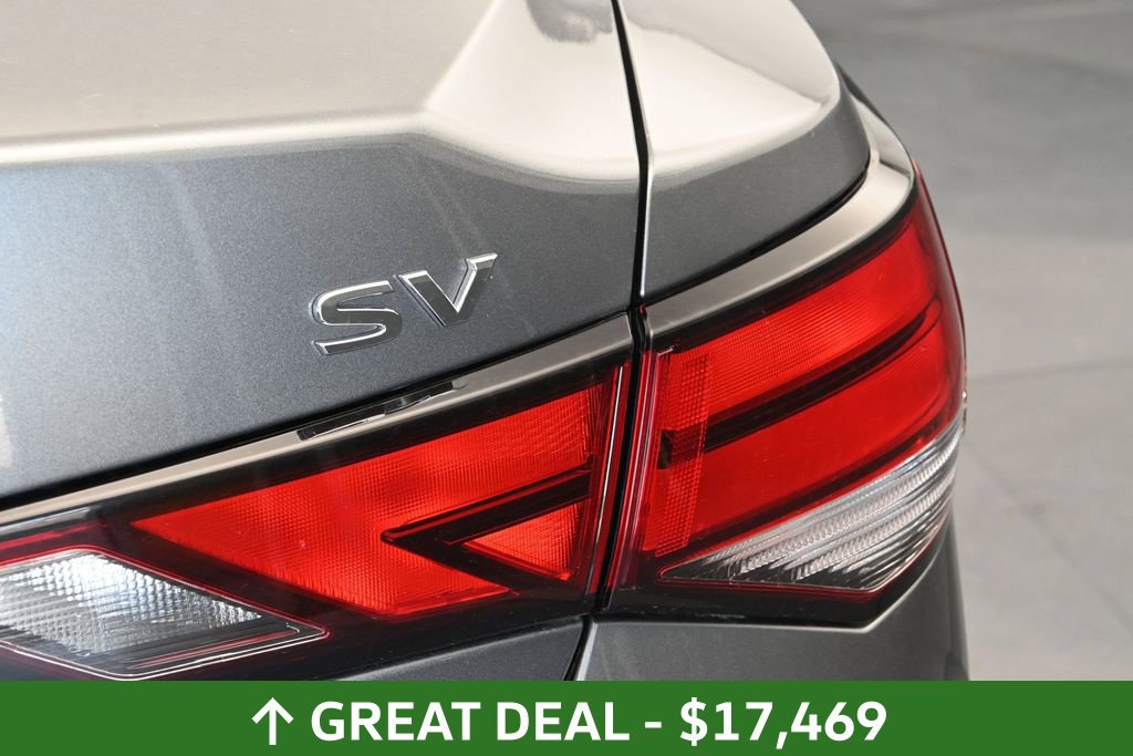 Used 2024 Nissan Sentra SV FWD image 13