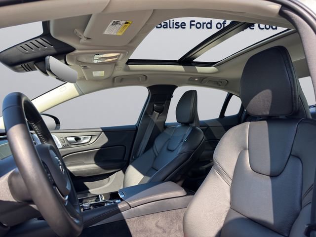 Used 2025 Volvo S60 T8 Ultra w/ Climate Package image 41