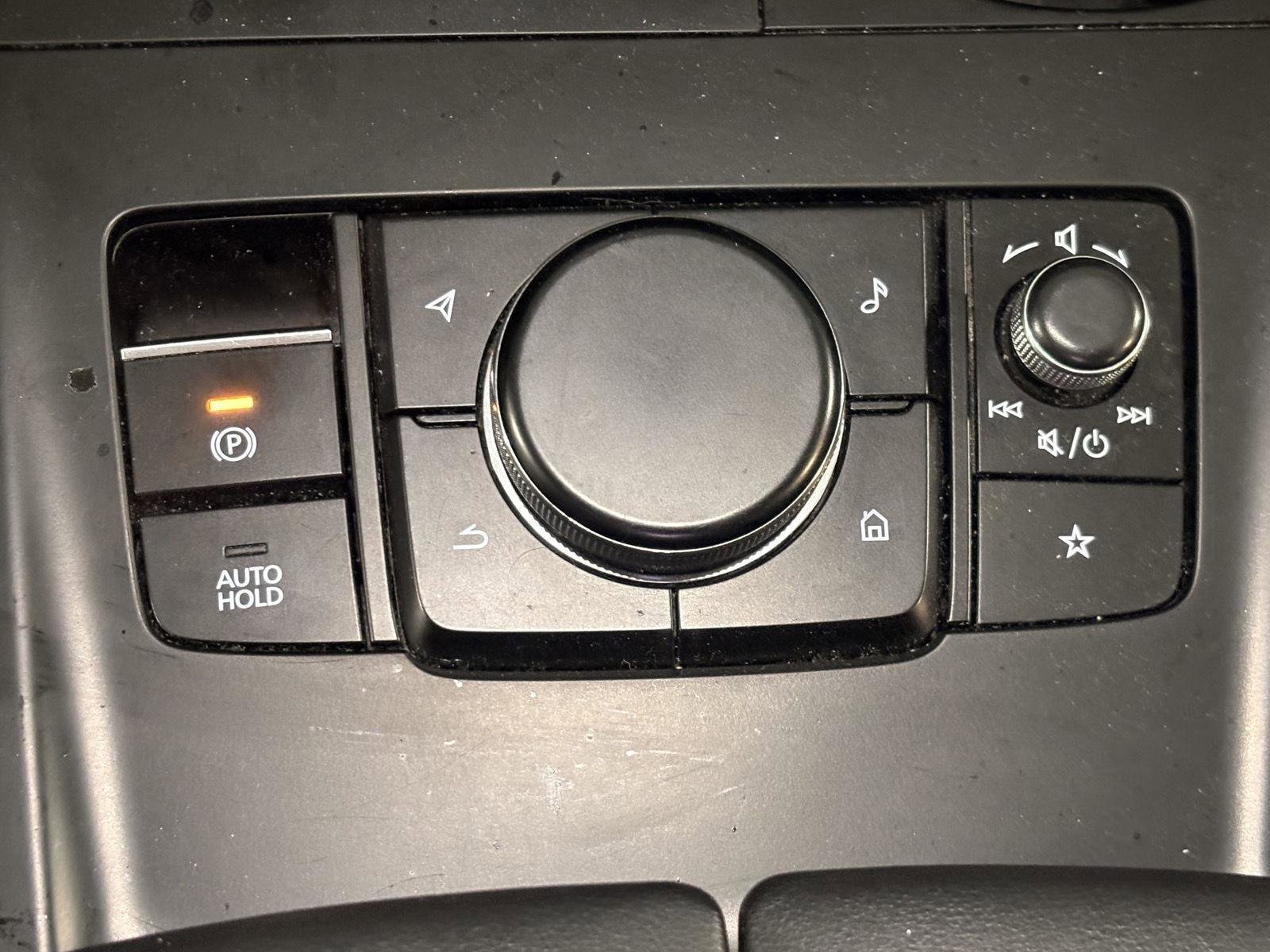 Used 2024 MAZDA CX-50 AWD 2.5 S w/ Preferred Package image 25