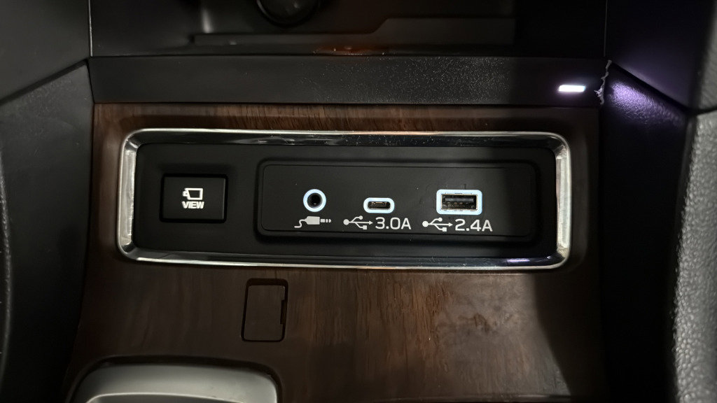 Certified 2024 Subaru Ascent Touring AWD/4WD image 31