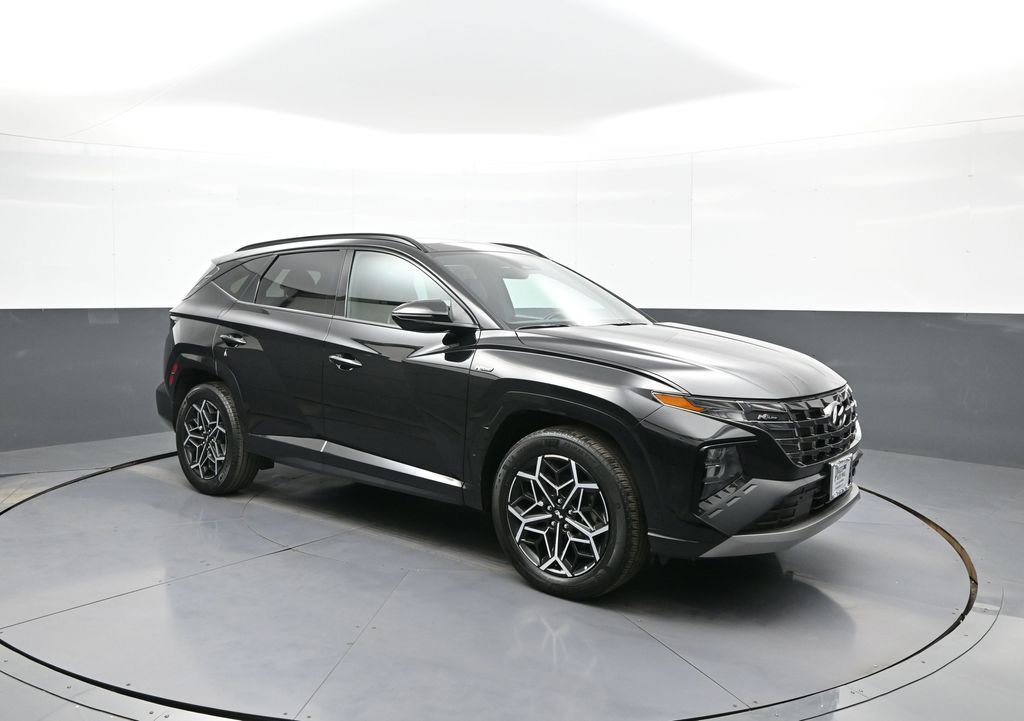 Certified 2023 Hyundai Tucson N Line image 4
