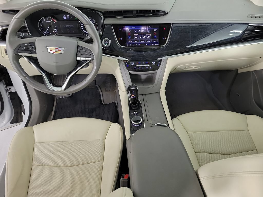 Used 2024 Cadillac XT6 Premium Luxury w/ LPO, Floor Liner Package AWD/4WD image 14