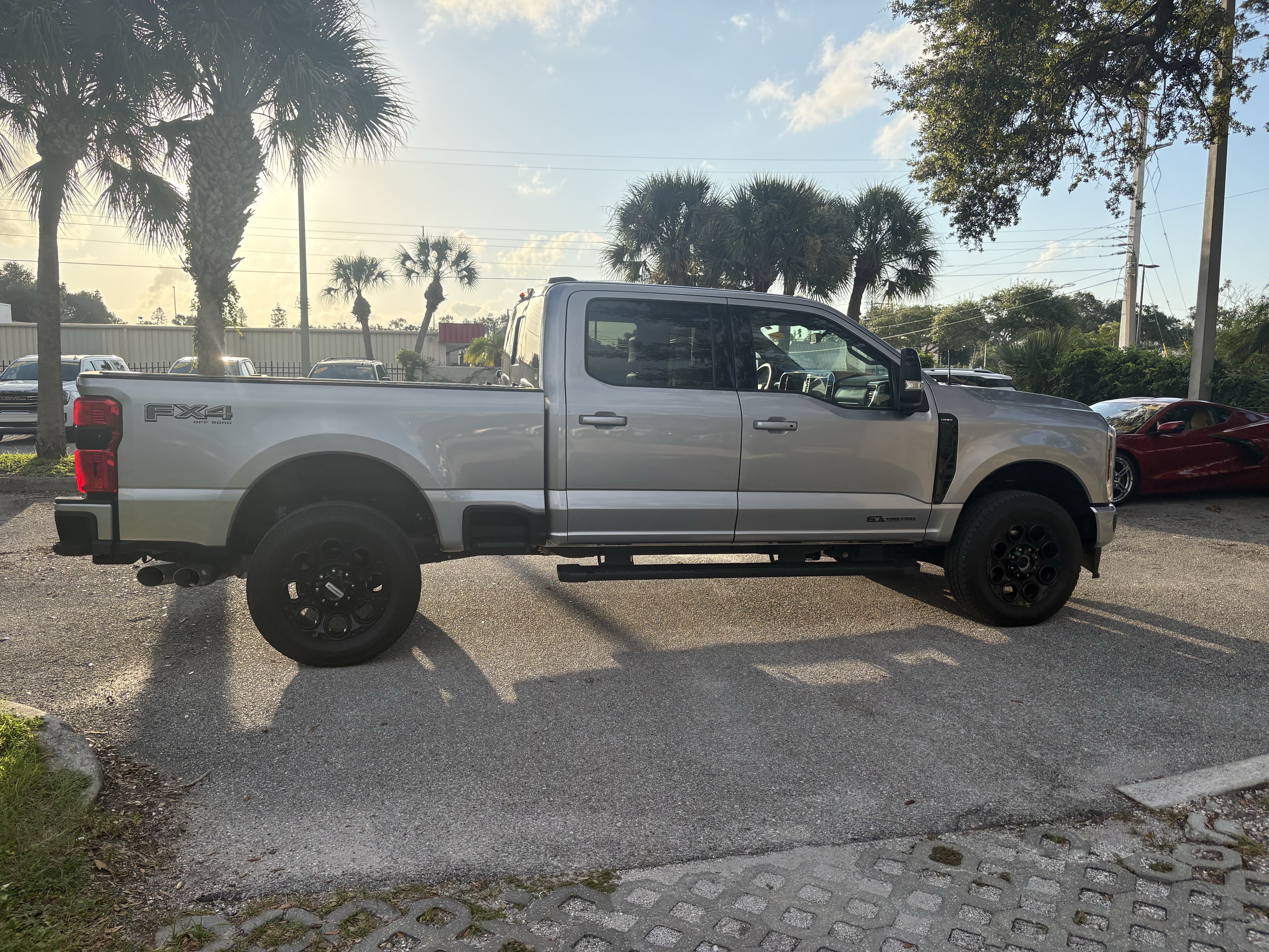 Used 2024 Ford F350 Lariat w/ Black Appearance Package AWD/4WD image 8