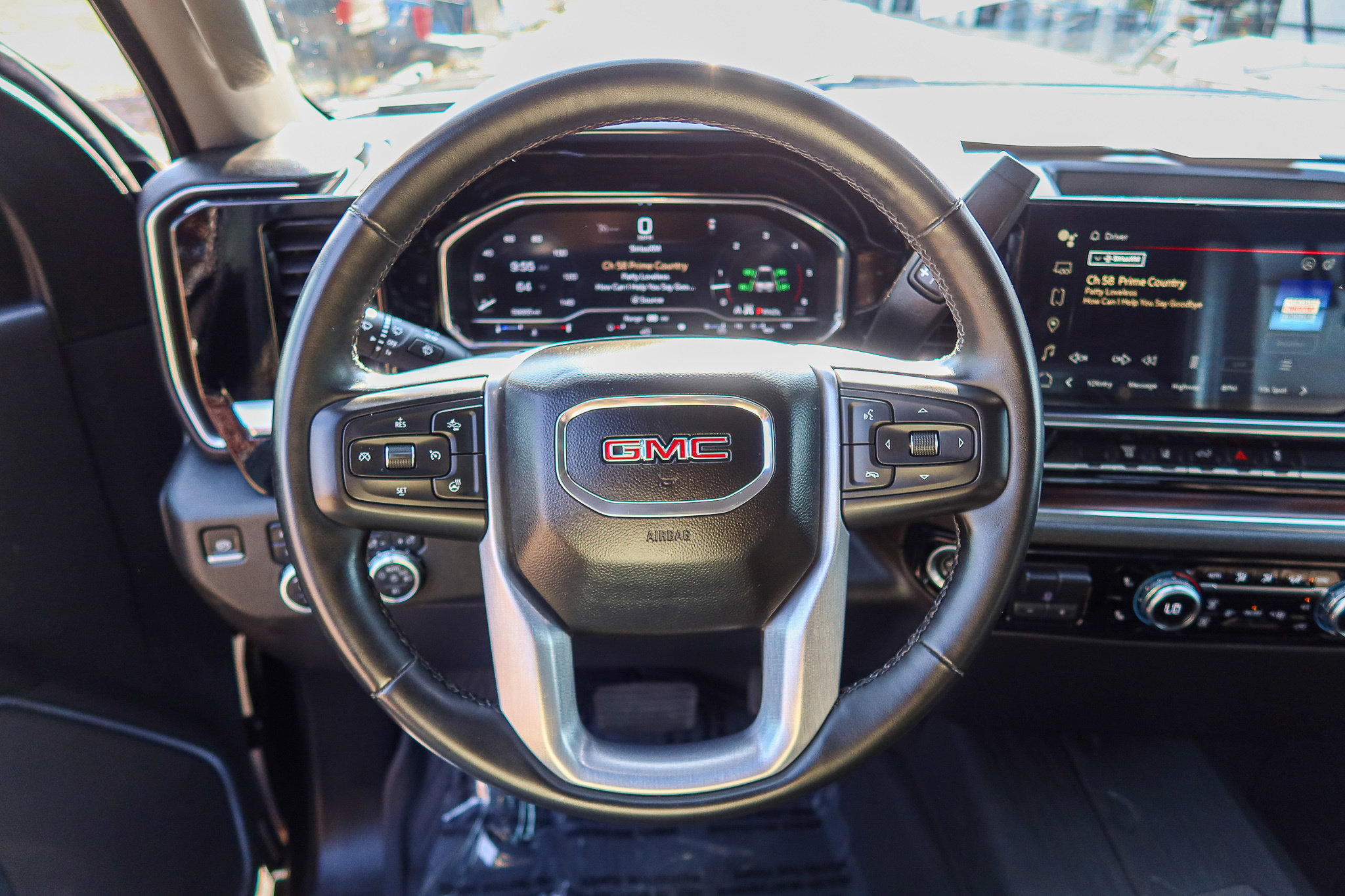 Used 2024 GMC Sierra 3500 SLT AWD/4WD image 13