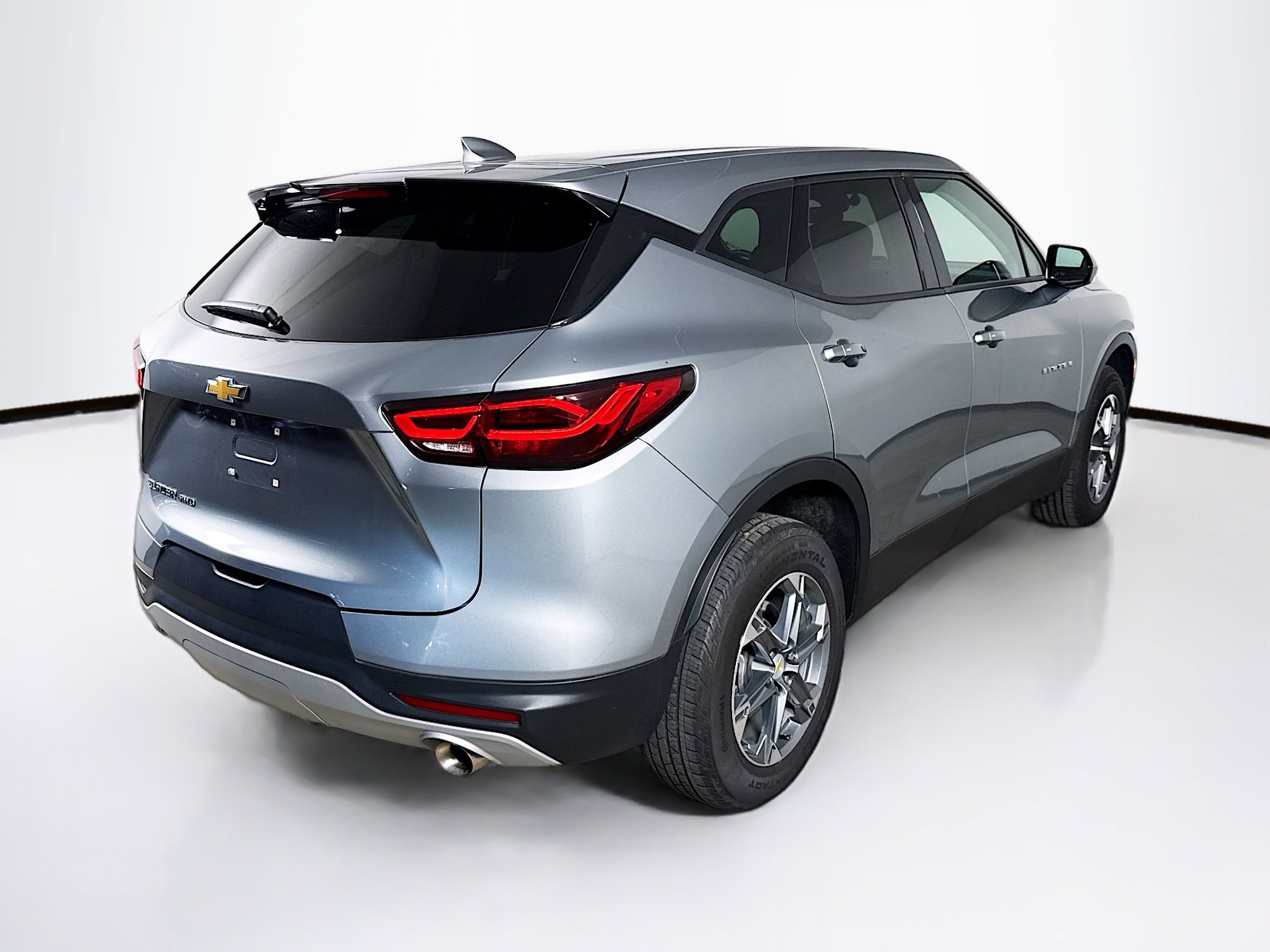 Used 2024 Chevrolet Blazer LT AWD/4WD image 31