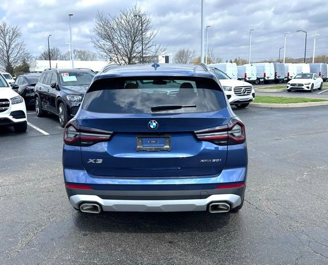 Used 2024 BMW X3 xDrive30i w/ Premium Package w/ZPA image 8