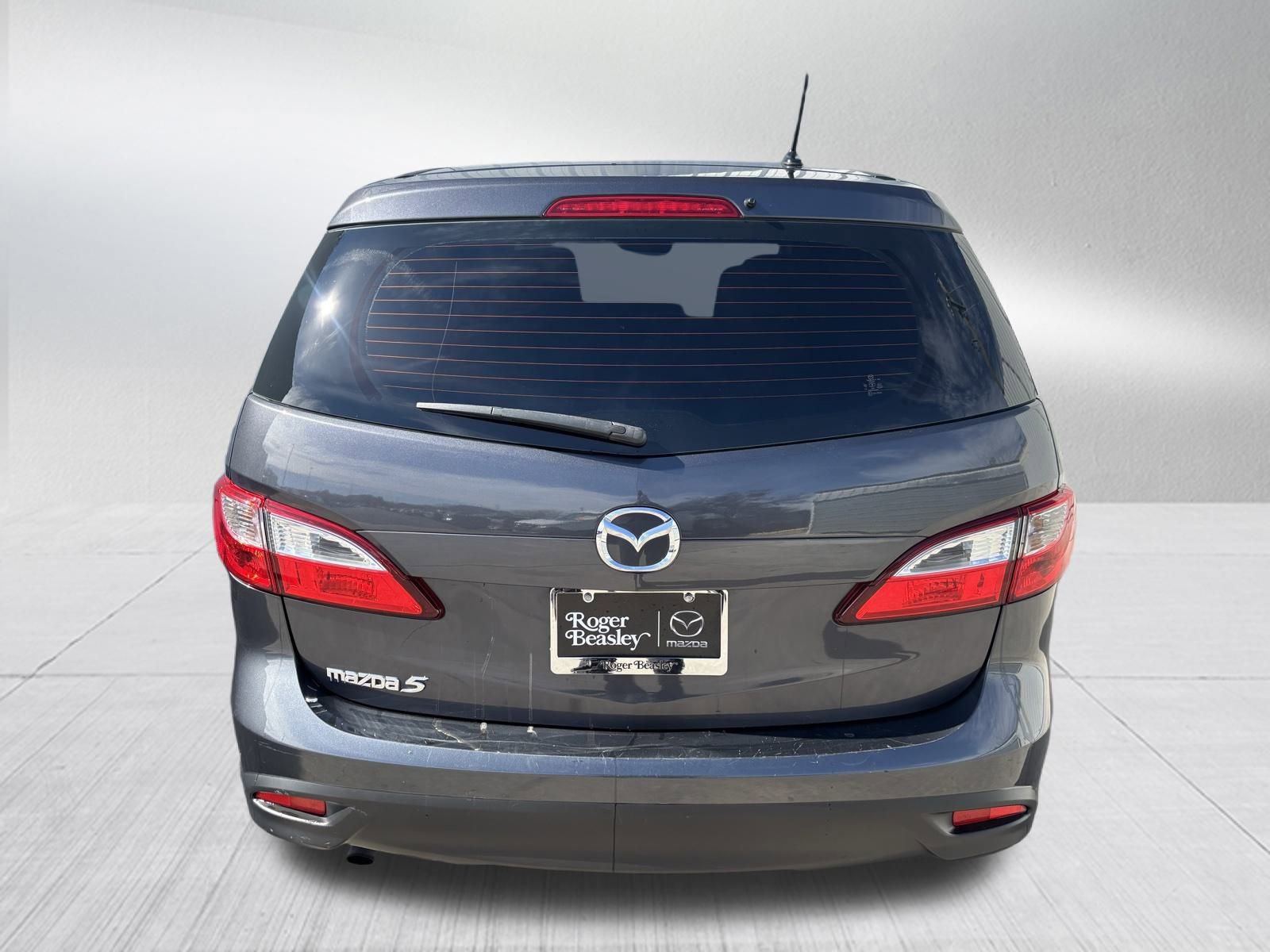 Used 2015 MAZDA MAZDA5 Sport image 7