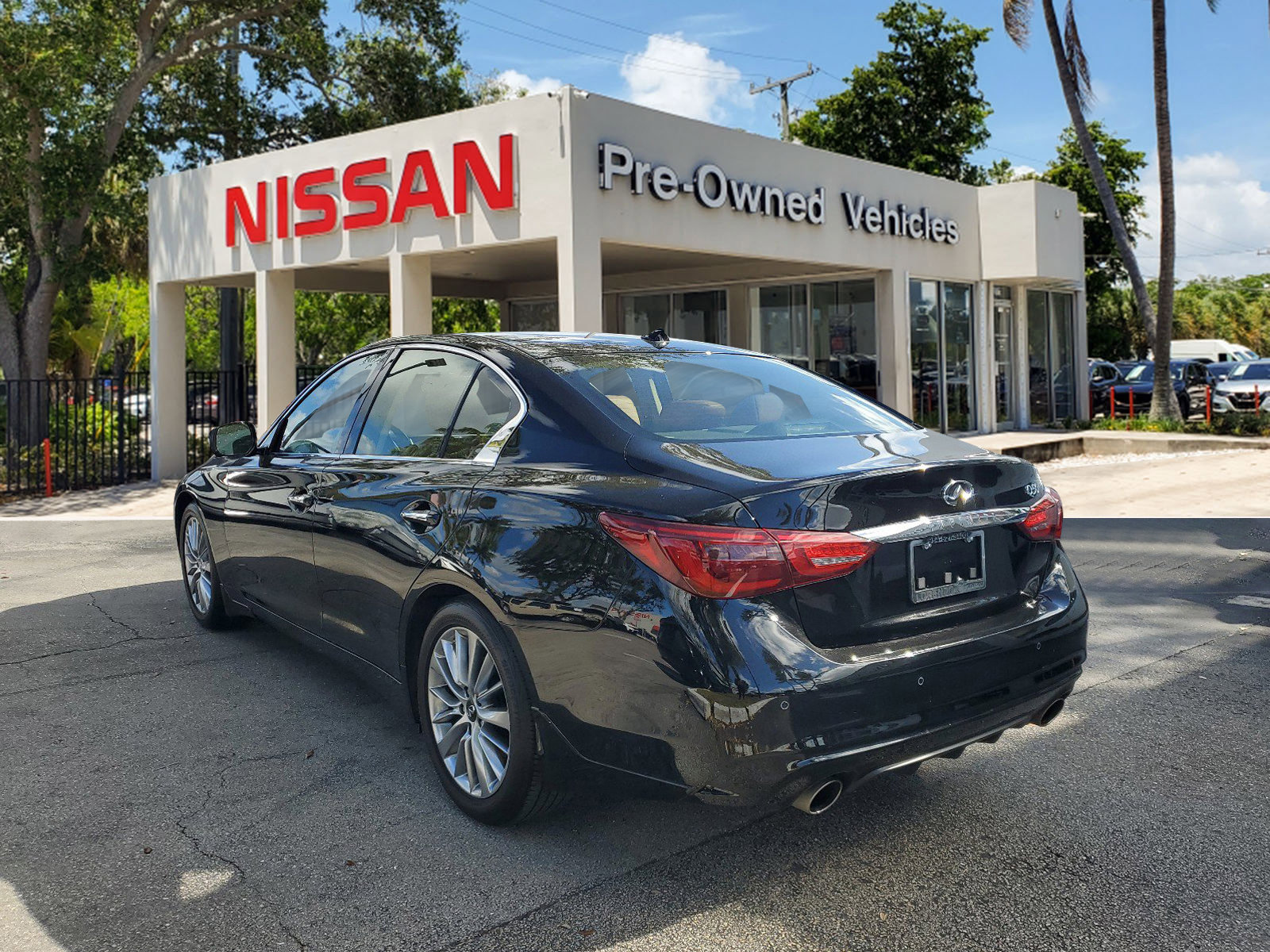Used 2024 INFINITI Q50 Luxe w/ Cargo Package image 6