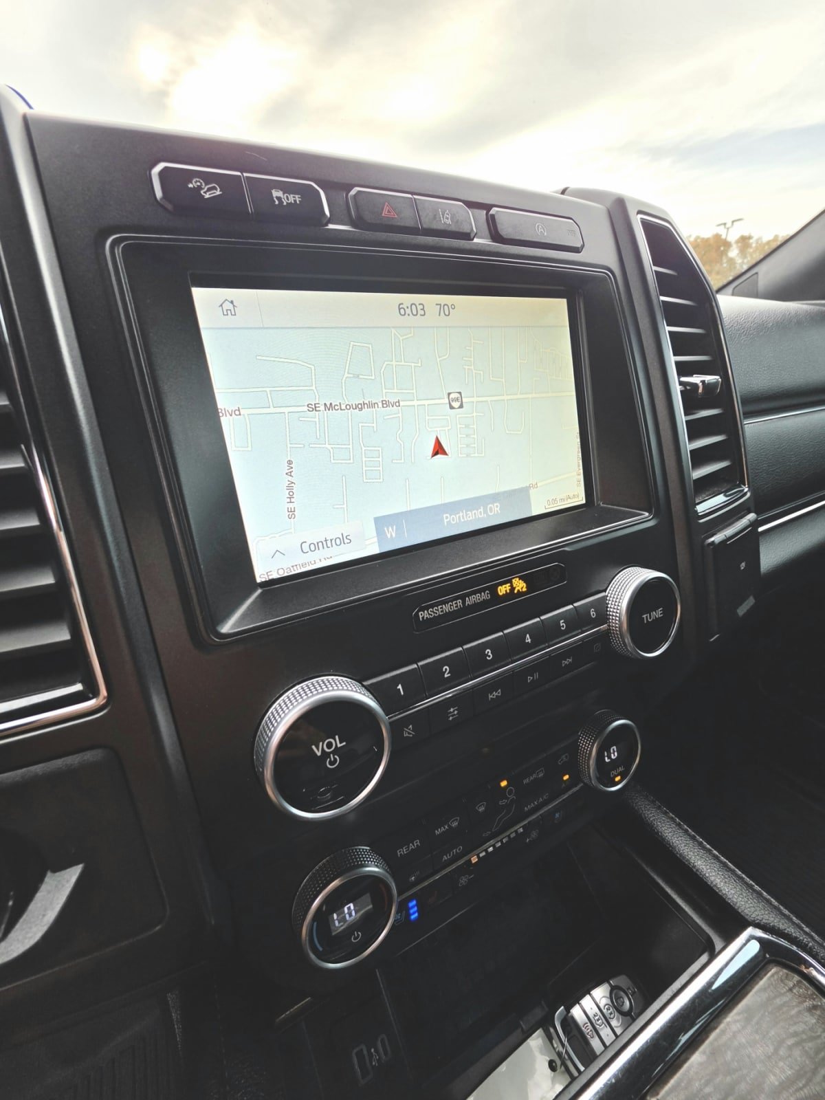 Used 2021 Ford Expedition Max Limited AWD/4WD image 20