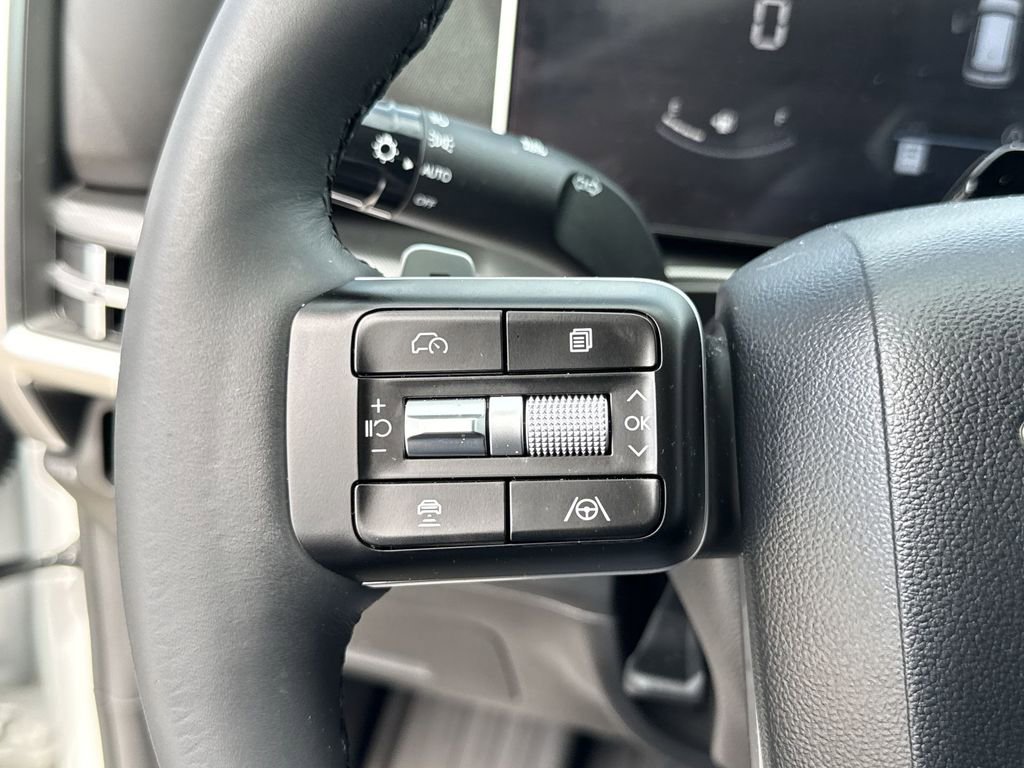 Used 2025 Hyundai Santa Fe SEL image 26