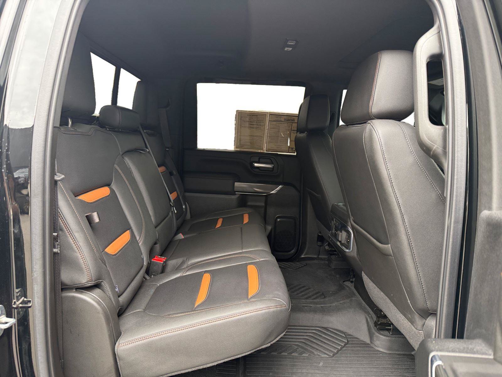 Used 2021 GMC Sierra 2500 AT4 w/ AT4 Premium Plus Package AWD/4WD image 24