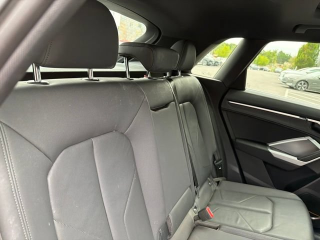 Used 2020 Audi Q3 2.0T Premium Plus w/ Premium Plus Package AWD/4WD image 12