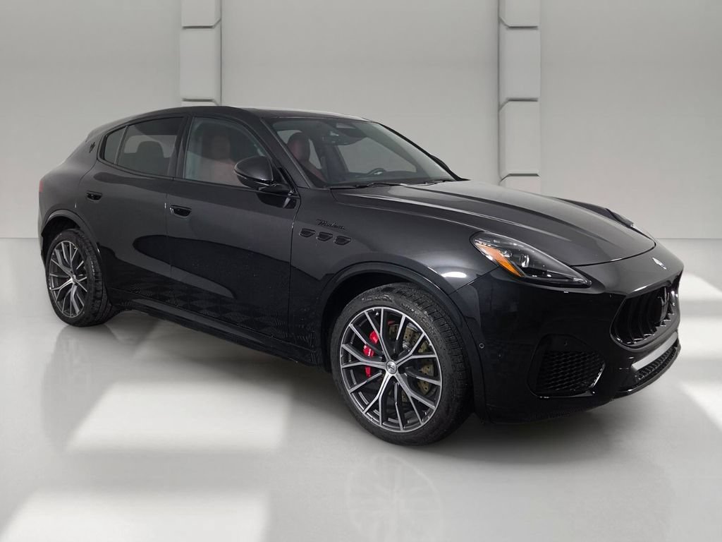 New 2026 Maserati Grecale Modena AWD/4WD image 2