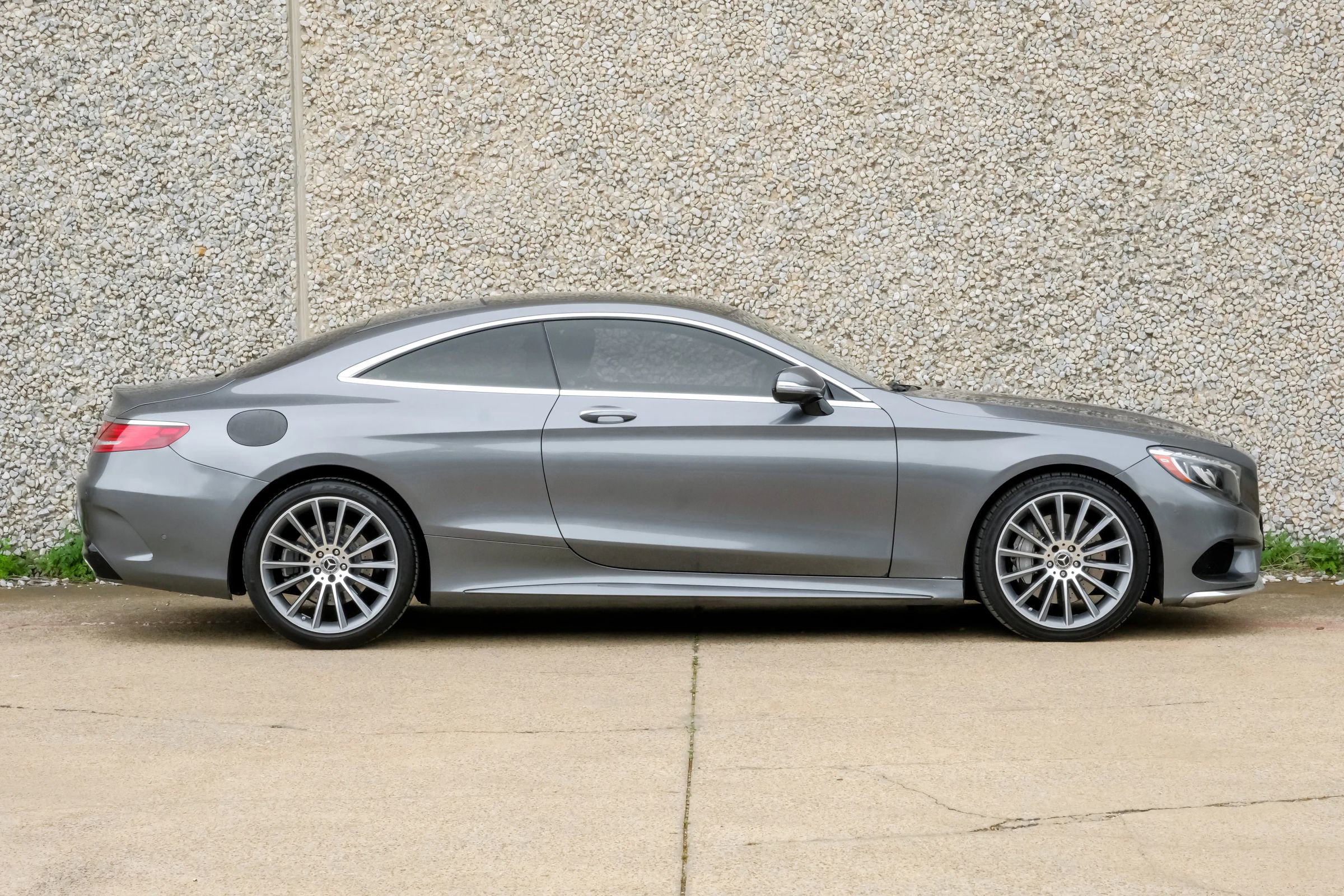 Used 2017 Mercedes-Benz S 550 4MATIC Coupe w/ Premium 1 Package image 8
