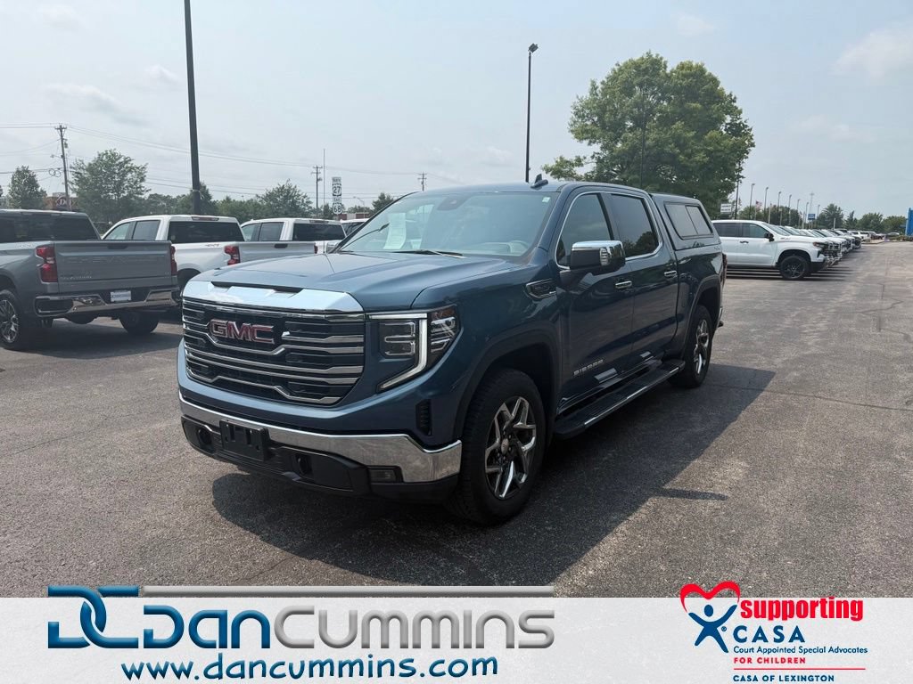 Used 2024 GMC Sierra 1500 SLT w/ SLT Premium Package AWD/4WD image 1