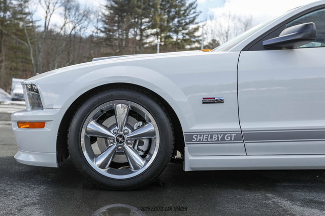 Used 2007 Ford Mustang GT RWD image 4