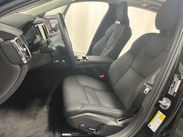 Used 2025 Volvo S90 T8 Plus image 8