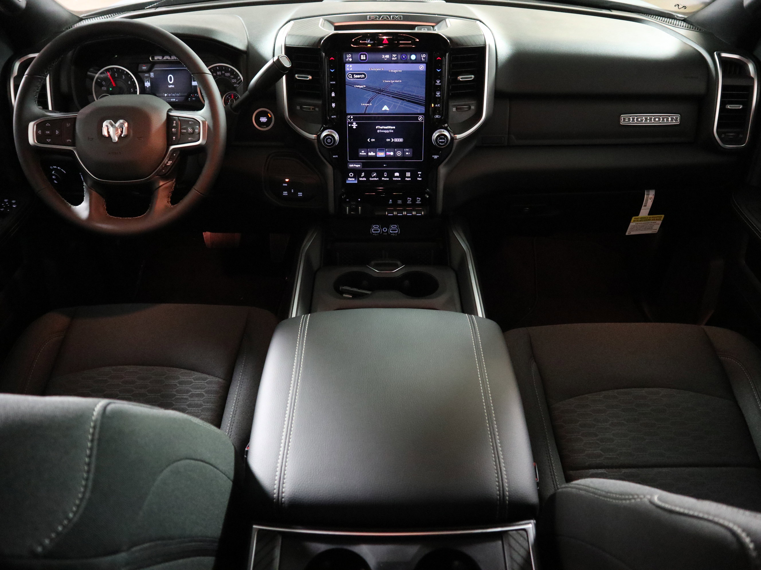 New 2026 RAM 2500 Big Horn AWD/4WD image 15