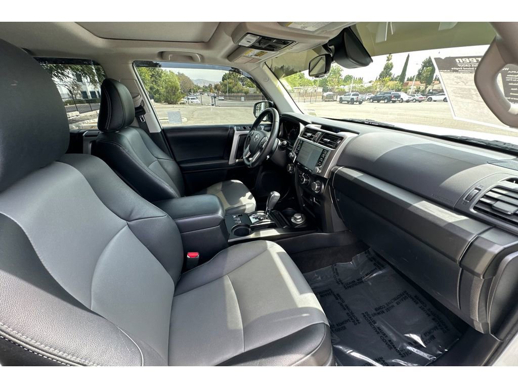 Used 2021 Toyota 4Runner SR5 Premium w/ Moonroof Package image 20