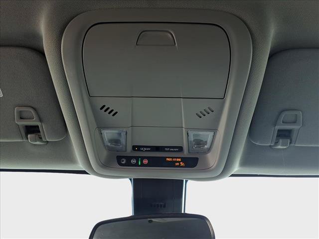 Used 2023 GMC Terrain SLE w/ LPO, Floor Liner Package FWD image 29