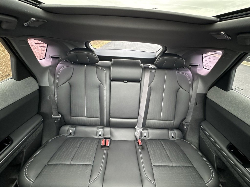 New 2026 Cadillac Optiq Luxury 2 image 23