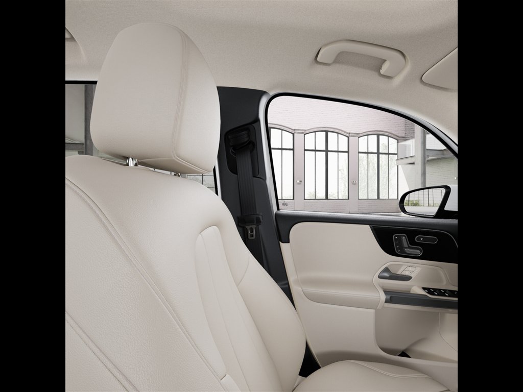 Certified 2026 Mercedes-Benz GLB 250 4MATIC image 43