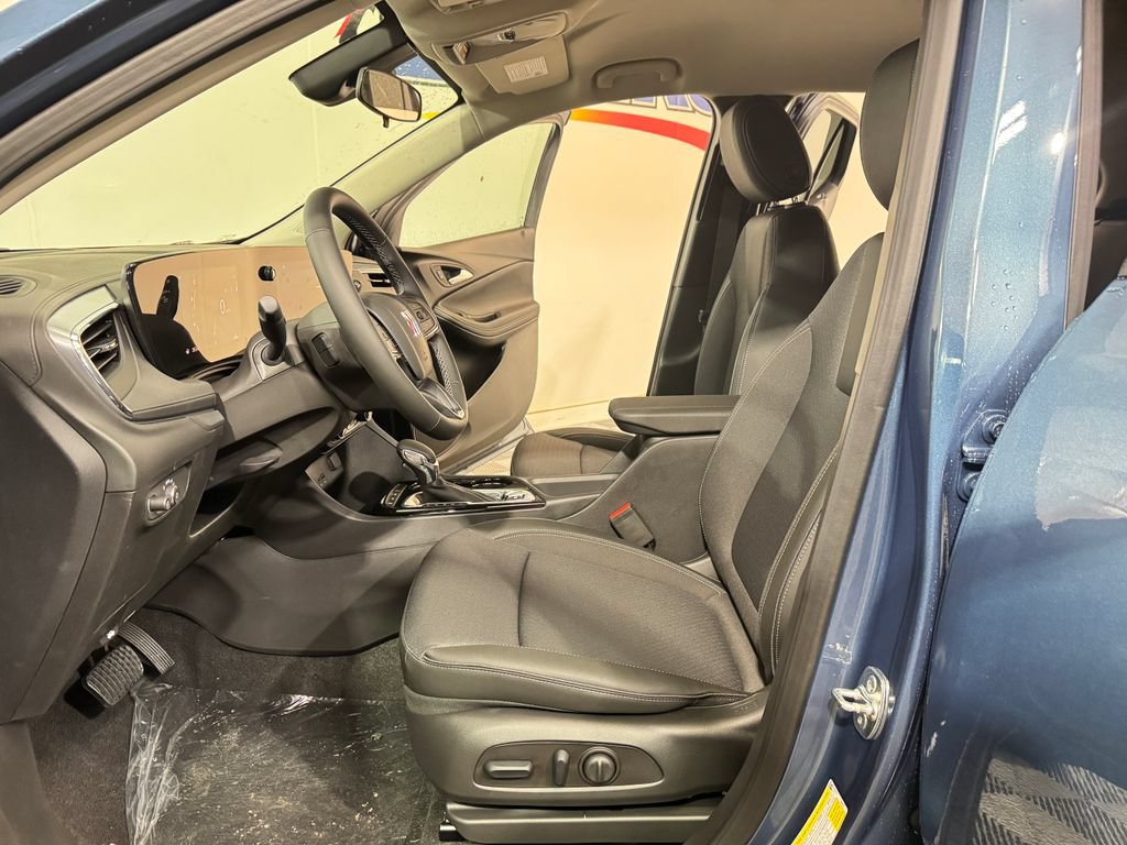 New 2026 Buick Encore GX Preferred w/ Comfort Package AWD/4WD image 8