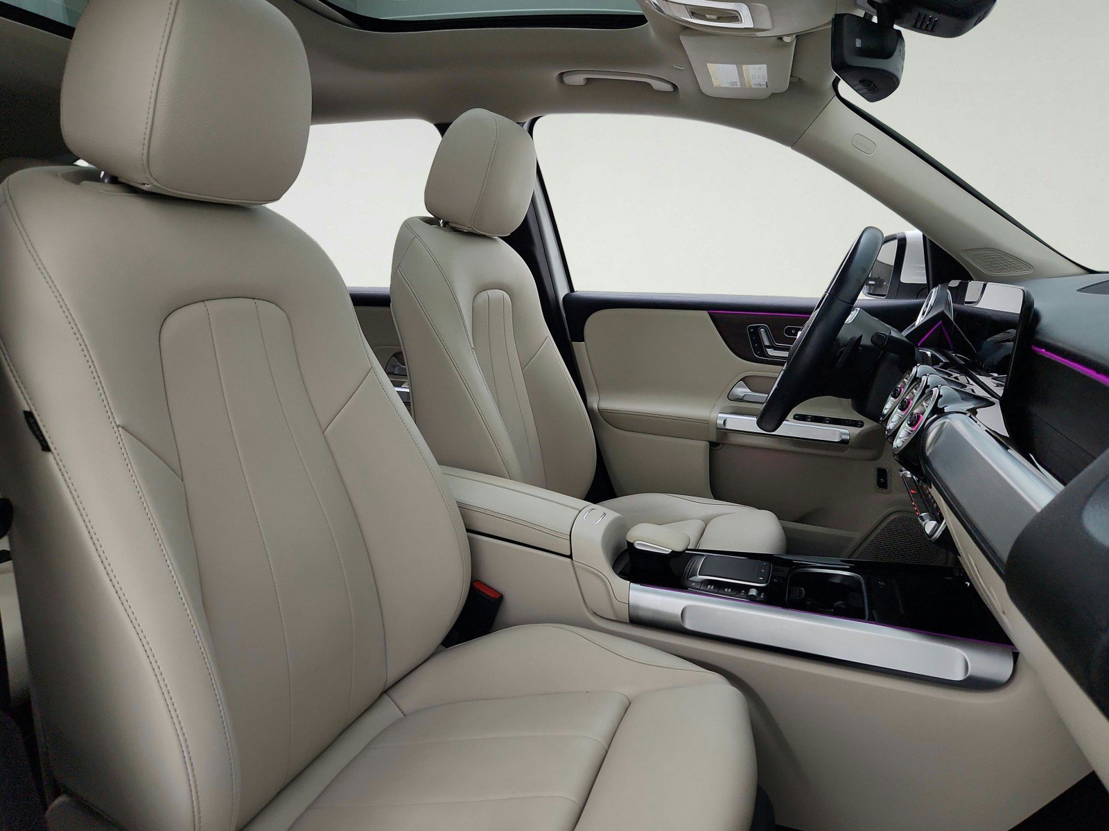 Certified 2023 Mercedes-Benz GLB 250 image 26