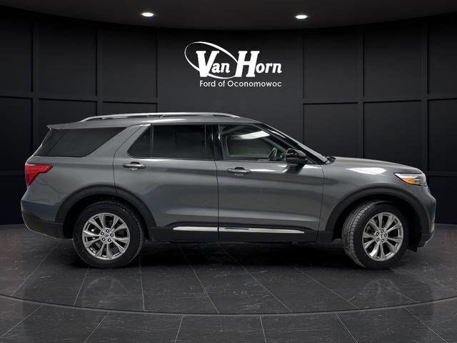 Used 2023 Ford Explorer Limited image 2