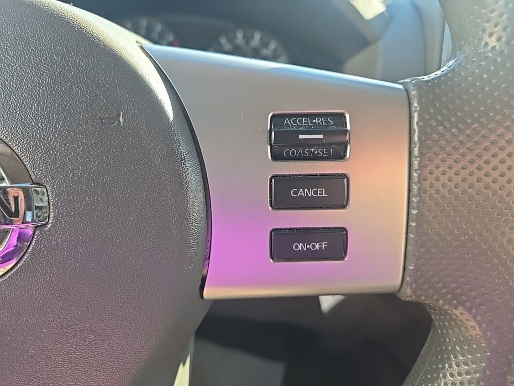 Used 2018 Nissan Frontier SV image 16